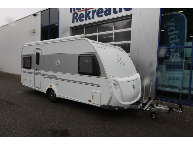 Knaus Sudwind Exclusive 500 FU Thule 6300, VT Isabella  foto: 2