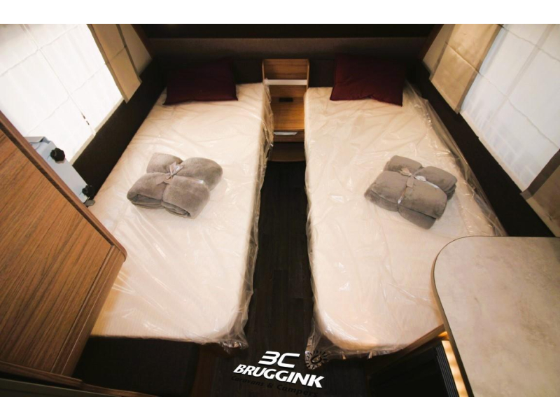 Knaus Sport E-Power Selection 500 EU ENKEL BED VLOERVERWARMIN  foto: 5