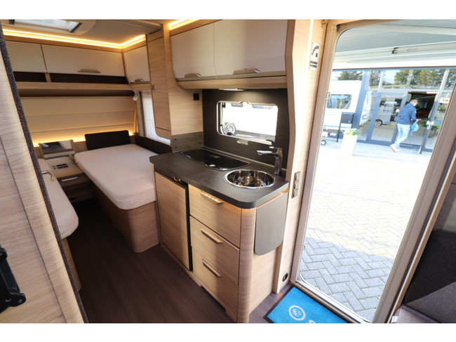 Knaus Sudwind 60 Years 460 EU Luifel/ Mover/ Fdrager foto: 12