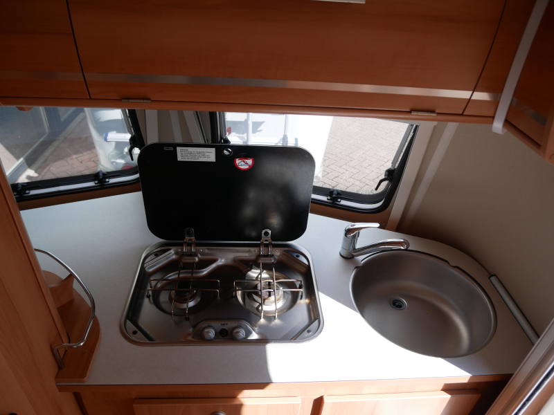 Eriba Touring 320 Mover, Fietsendrager  foto: 14