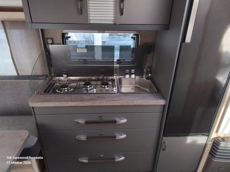 Hobby De Luxe 540 UL Aparte bedden 