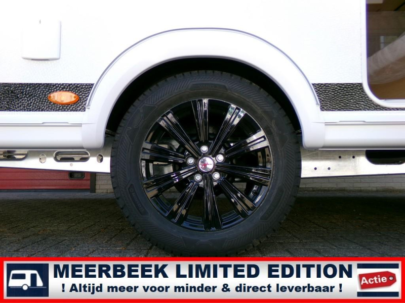 LMC Style 490 K 2027 GREY LINE SPECIAL ! 