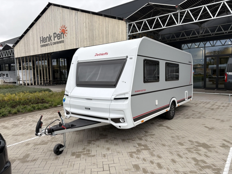 Dethleffs Summer Edition 500 QSK stapelbed / dwarsbed 