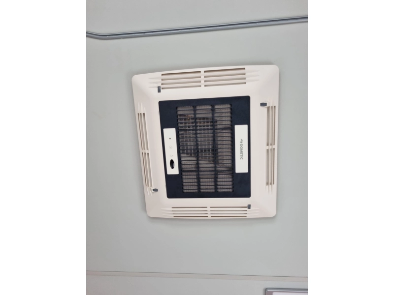Knaus Sport 500 KD - Stapelbed - Airco  foto: 19
