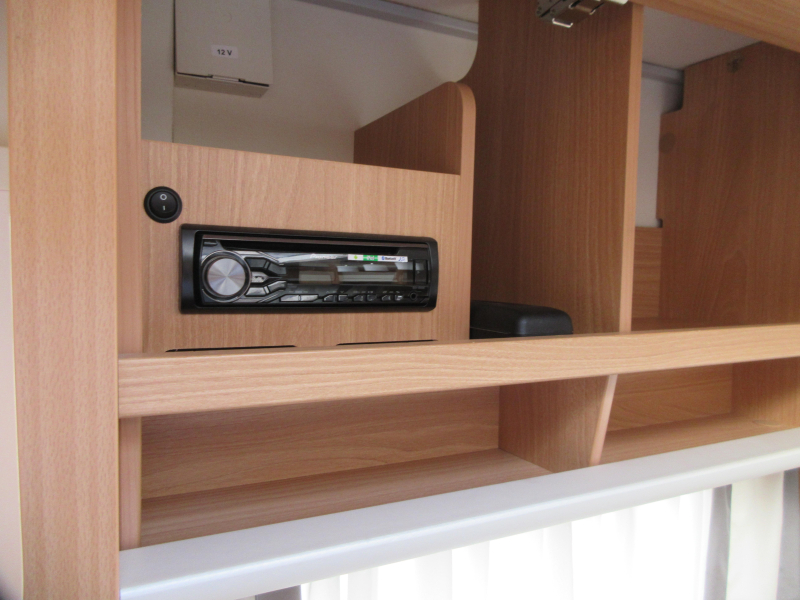 Knaus Sudwind Silver Selection 450 FU MET MULTINOVA VOORTENT  foto: 17