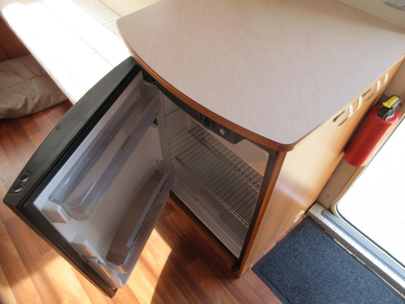 Eriba Nova GL 390 COMPACT MET EINDKEUKEN  foto: 13