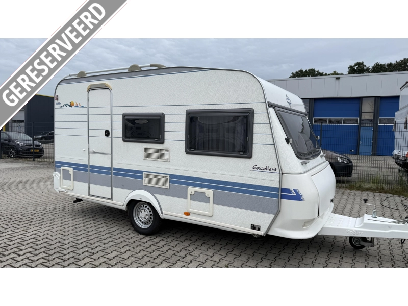 Hobby De Luxe 400 SB treinzit vast bed toilet 