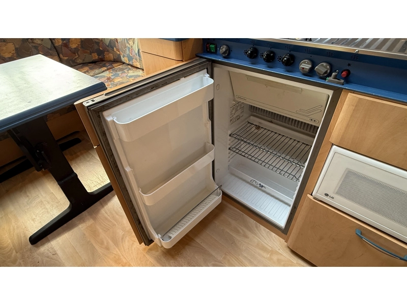 Hobby De Luxe 540 UK kinderkamer rondzit  foto: 5