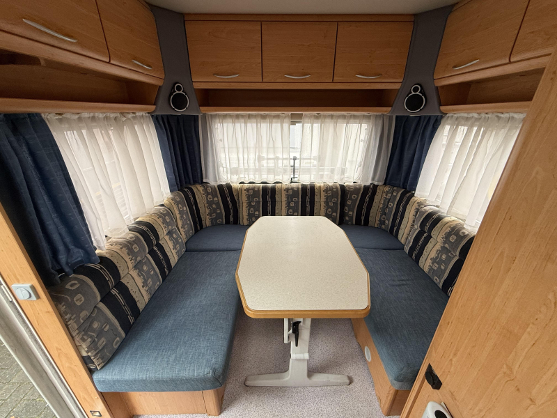 Knaus Blue Line 450 TK STAPELBED VASTBED RONDZIT  foto: 5