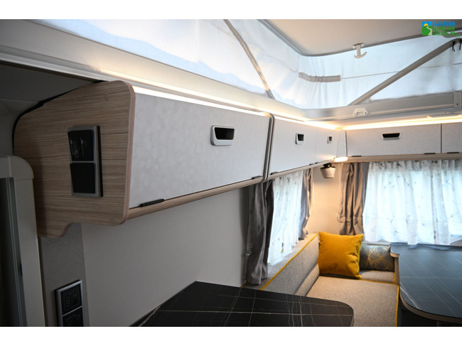 Eriba Touring Triton 420 foto: 7