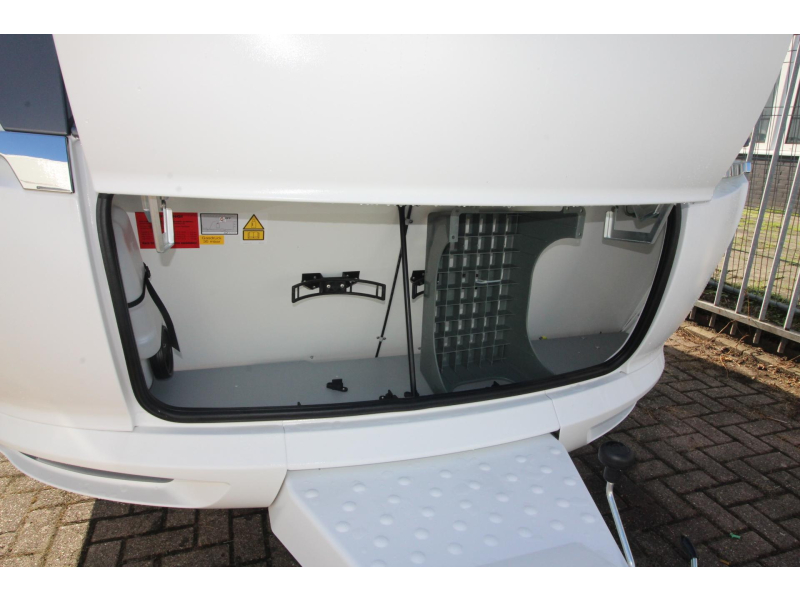 Hobby Excellent Edition 460 UFE Modeljaar 2027  foto: 22