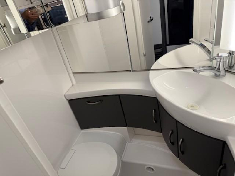 Hobby Excellent Edition 540 UL 1800 kg/ Bedverbreding/RW  foto: 18