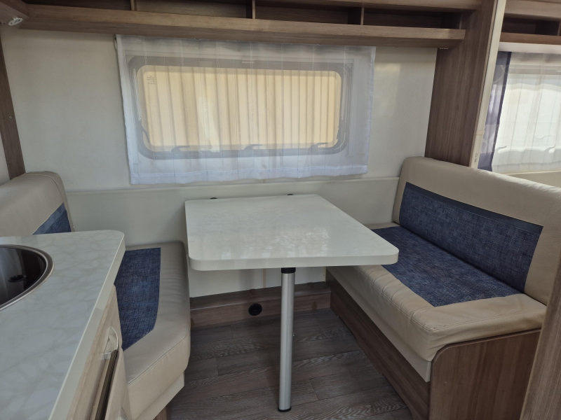 Hobby De Luxe 400 SFE  foto: 5