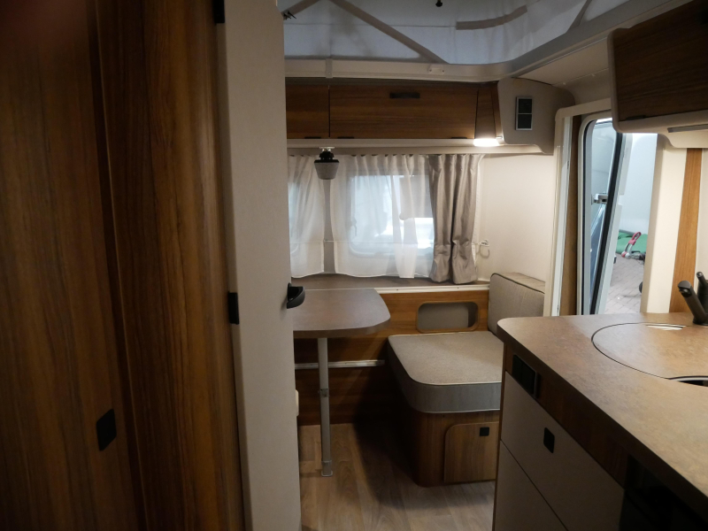 Eriba Touring 430 INKOOPTOPPER!  foto: 11