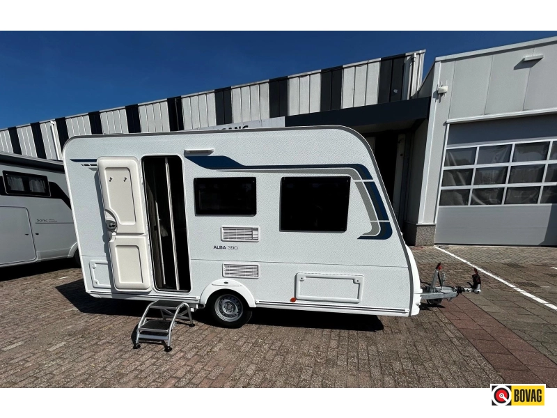 Caravelair Alba 390 Mover, Voortent & luifel  hoofdfoto: 1