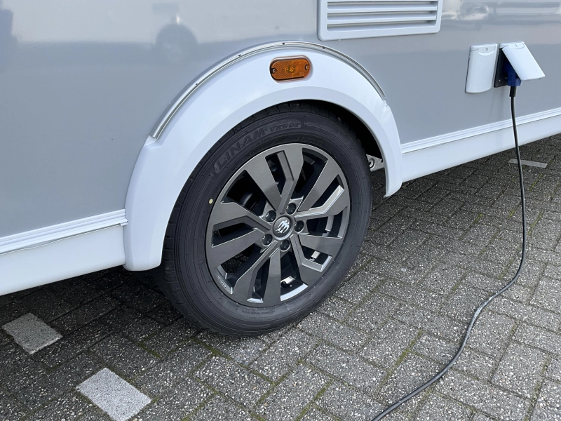 Knaus Sport Platinum 500 QDK STAPELBED-ACTIE MODEL 