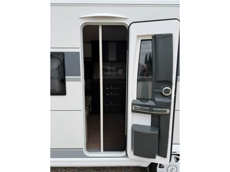 Hobby De Luxe 540 UL mover fietsenrek 1800KG  foto: 8