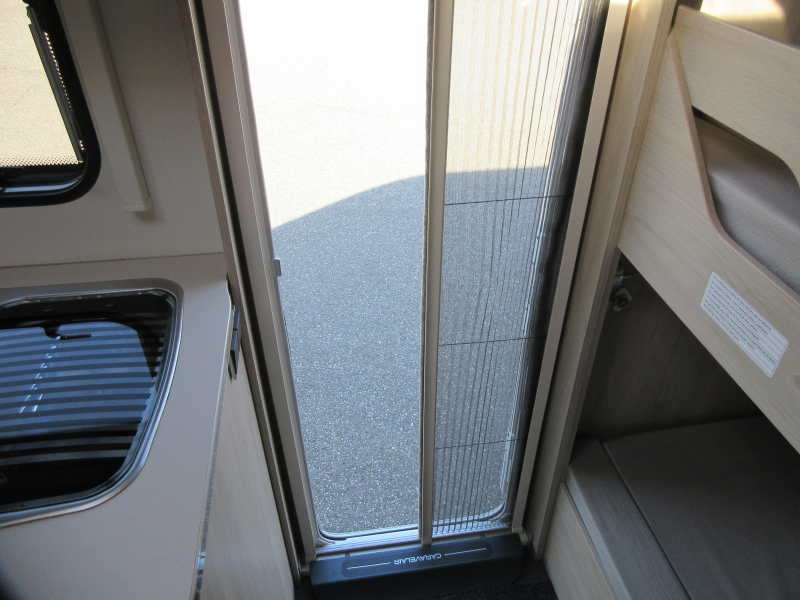 Caravelair Alba Family 426 MET DOREMA VOORTENT  foto: 16