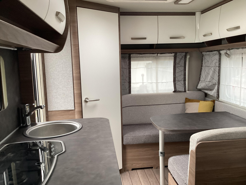 Knaus Sport Silver Selection 400 QD mover,airco,luifel  foto: 17