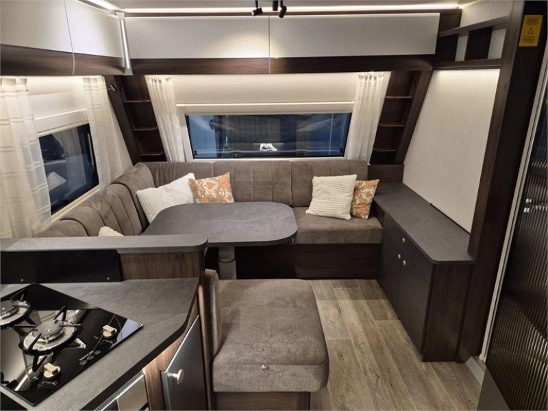 Polar Blackline 590 FWL 