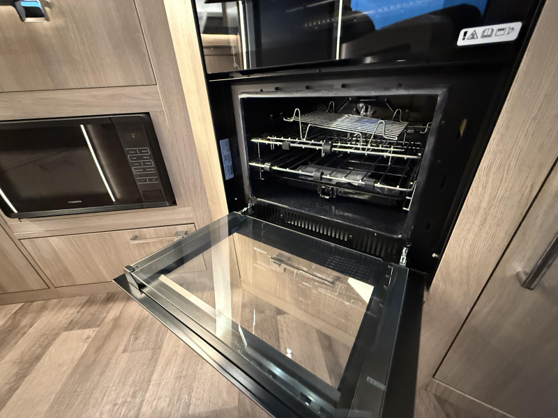 Kabe Royal 780 TDL Front Kitchen - Compleet  foto: 9