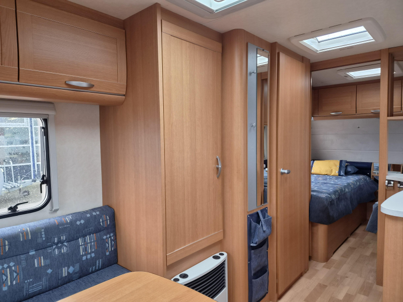 Knaus Azur 500 EU Enkele bedden - Mover  foto: 12