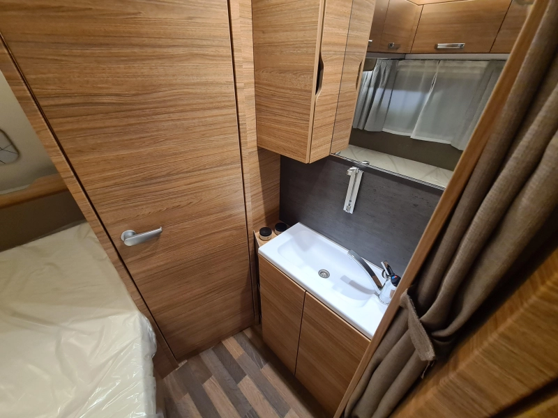 Weinsberg CaraOne 500 FDK Nieuw Edition Hot 2025!  foto: 16