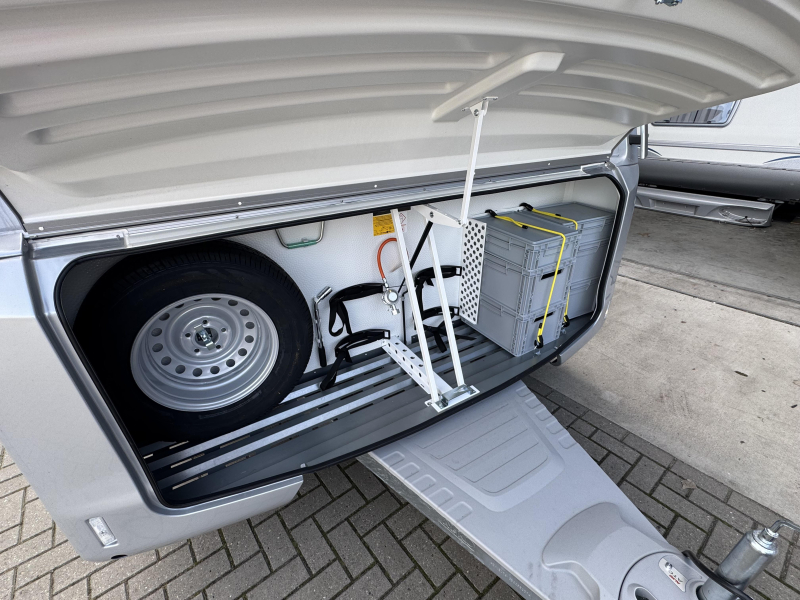 Adria Alpina 583 UL  foto: 9