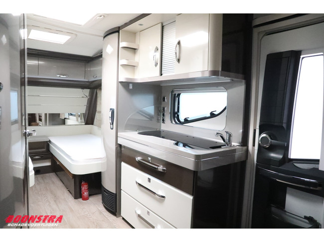 Hobby 495 UL Premium Middenkeuken Rondzit LMV foto: 12