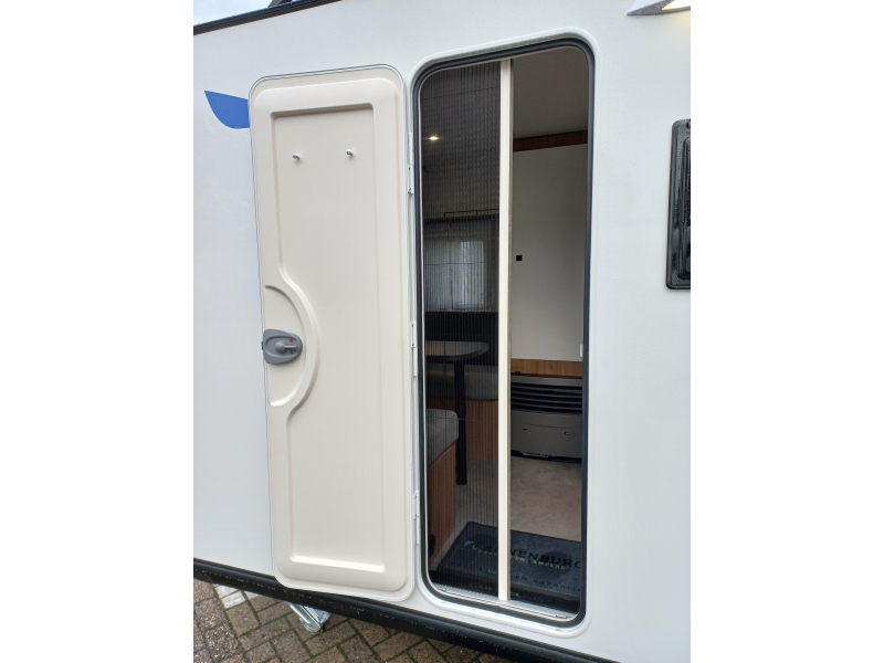 Caravelair Alba 462 Pack Ambition + Look 