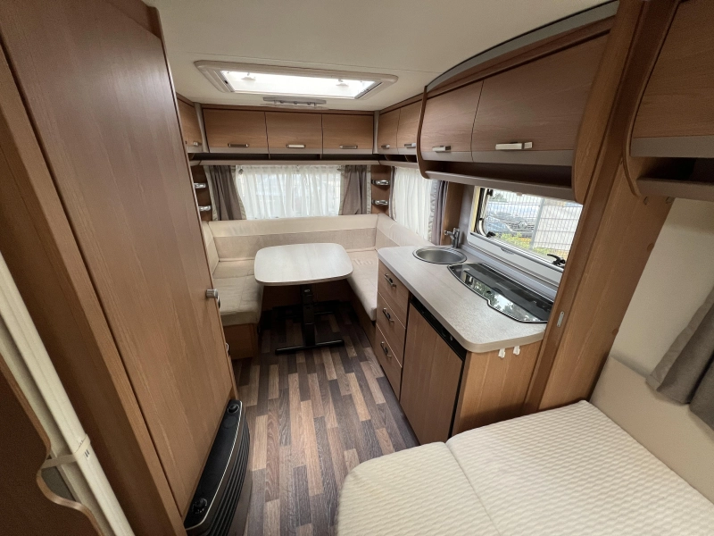 Knaus Sport 450 FU Mover, Fiamma Zakluifel,  foto: 6