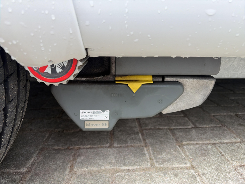 Hobby Excellent 495 UL Mover/Voortent/Fietsdr.  foto: 9