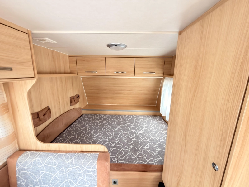 Sunlight Njoy 42 D +mover+voortent+Fietsdrag  foto: 11
