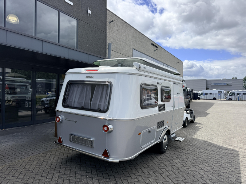 Eriba Touring 530 Thule 6300 Luifel 