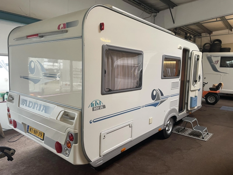 Adria Adiva 502 UL Met mover  foto: 1