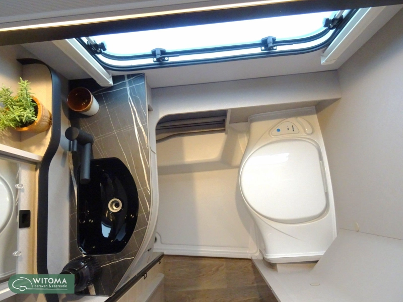 Eriba Touring 542 Nu met gratis mover  foto: 13