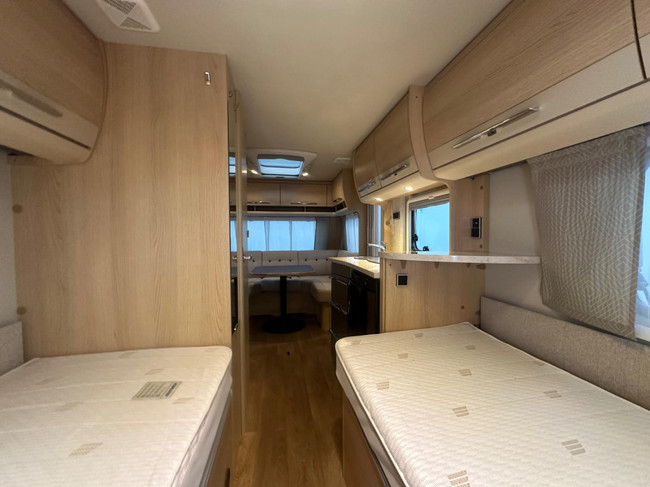 Eriba Nova 495 GL Activ Tourer foto: 23