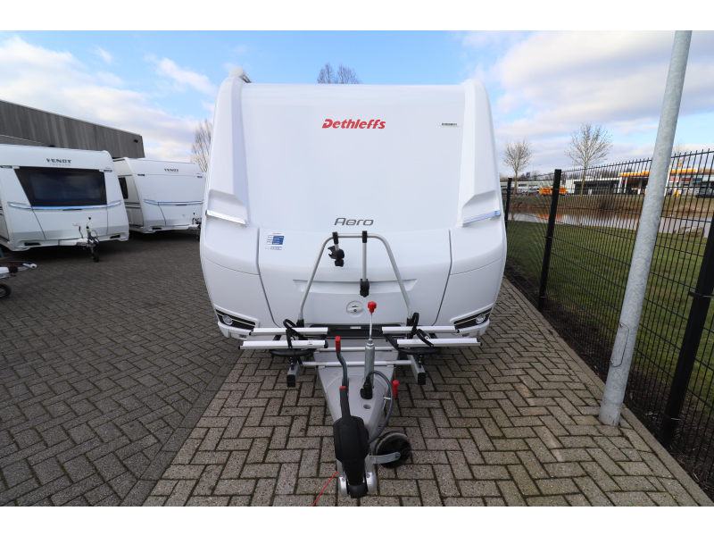 Dethleffs Aero 410 QS Dwarsbed / mover / luifel 