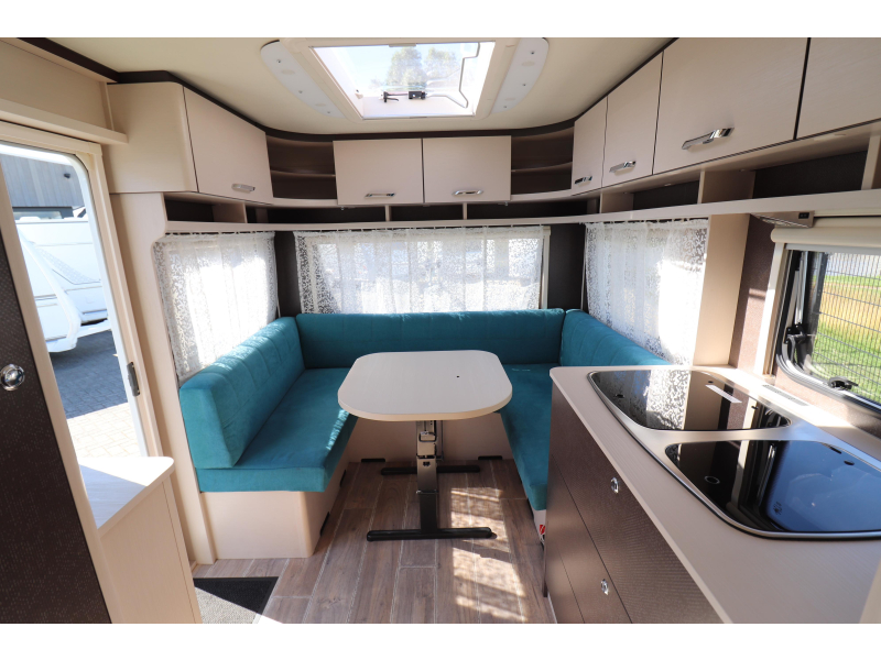 Dethleffs C'Go 495 FR Mover/ Luifel/ Voorraam  foto: 6