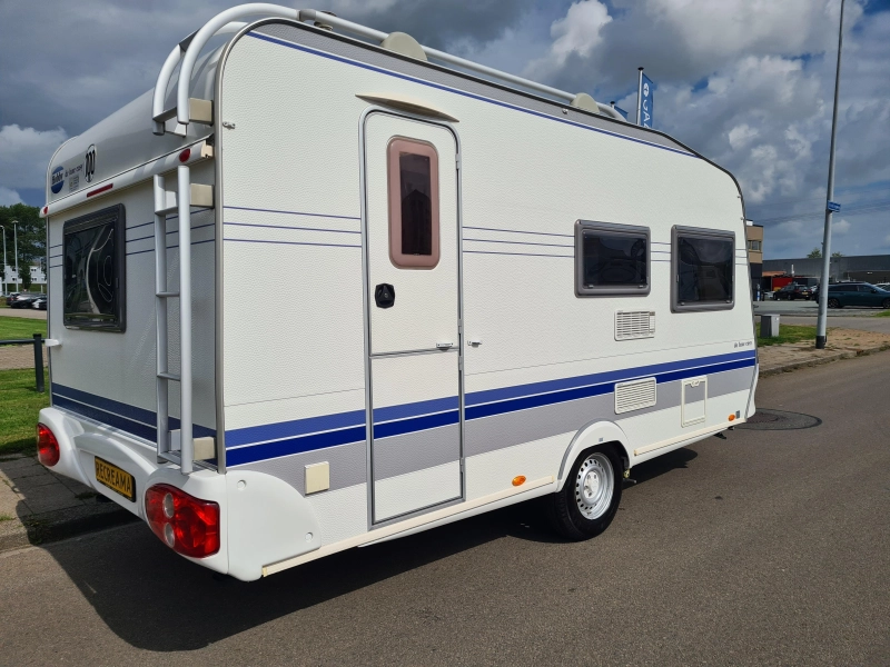 Hobby De Luxe 440 SB 