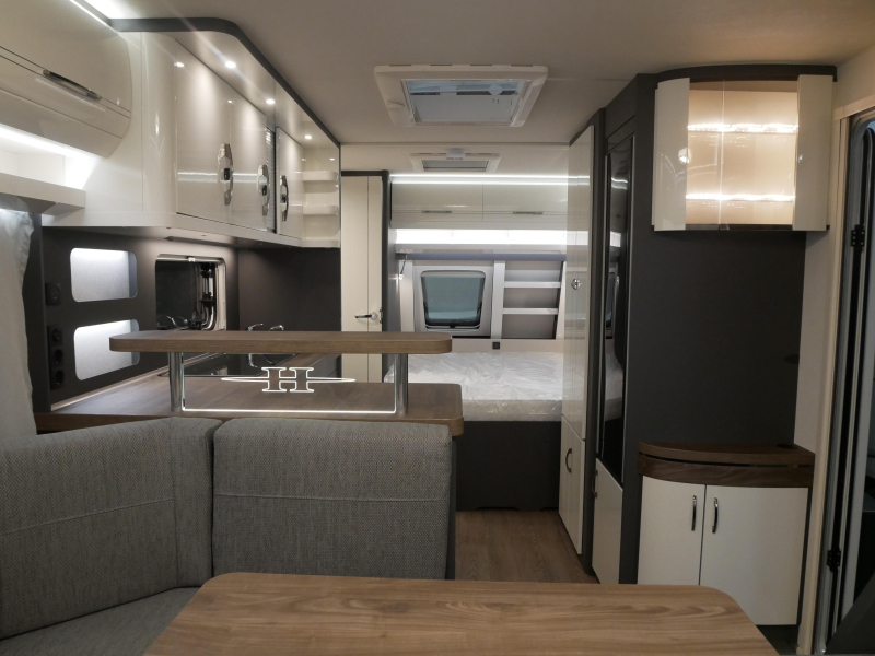 Hobby Excellent 560 CFE NU BIJ VAN EIJK CARAVANS!  foto: 7
