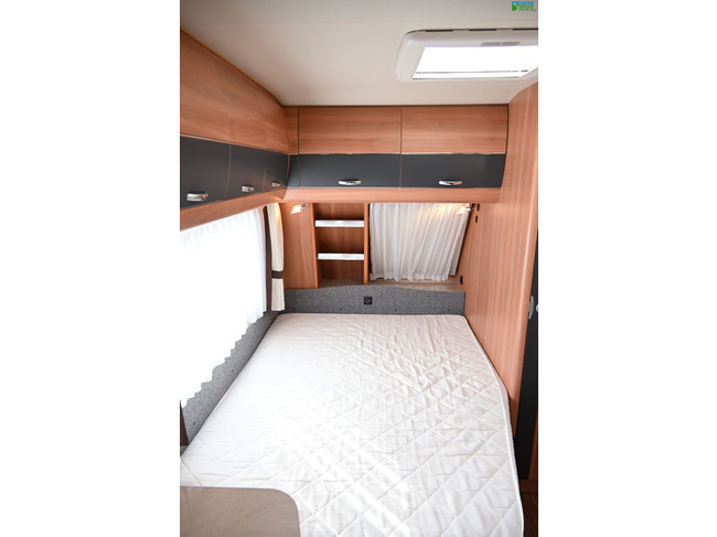 Hobby De Luxe 460UFe foto: 18