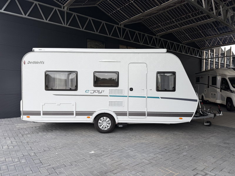Dethleffs C'Joy 460 LE lengte bedden en mover  foto: 1