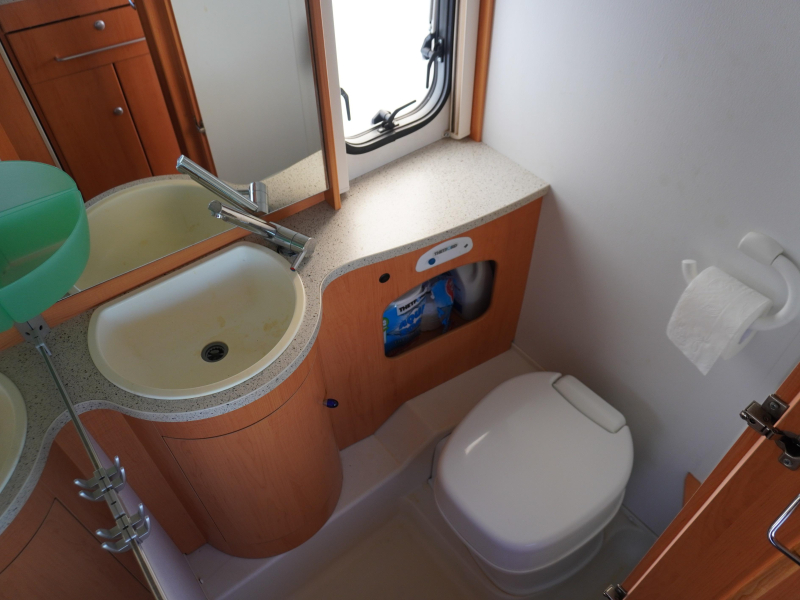 Eriba Living 480 MET MOVER, LUIFEL, AIRCO  foto: 10