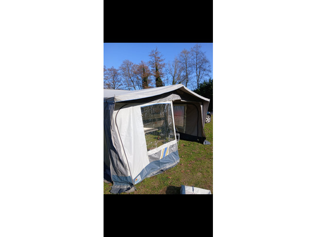 Hobby 420 Prestige incl. voortent foto: 9