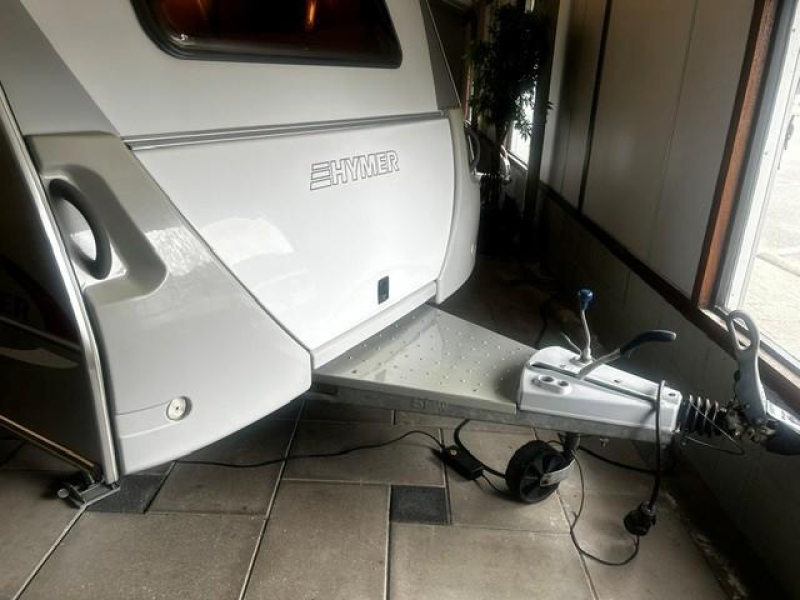 Eriba Living Pulse 440 mover, luifel  foto: 11
