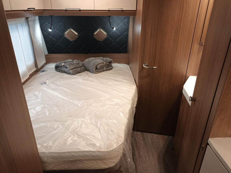 Tabbert Cazadora 490 TD  foto: 7