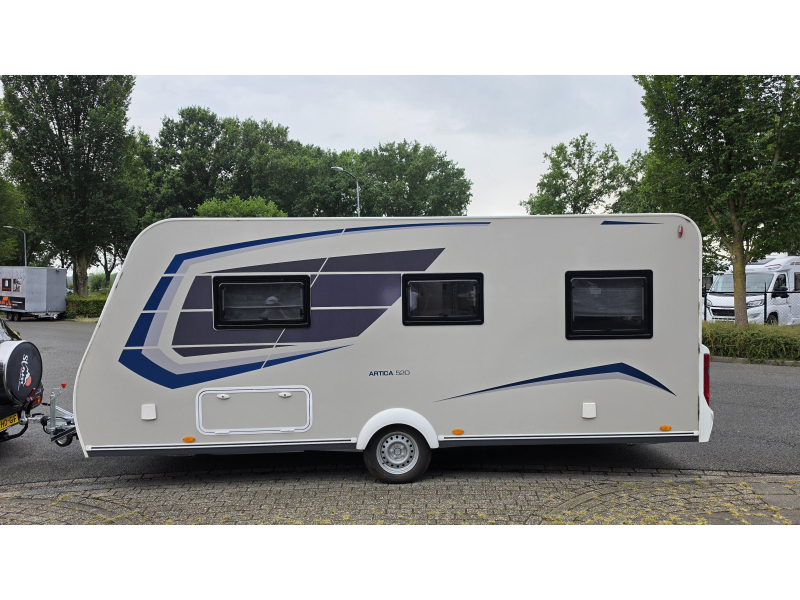 Caravelair Artica 520 Nieuwstaat  foto: 2