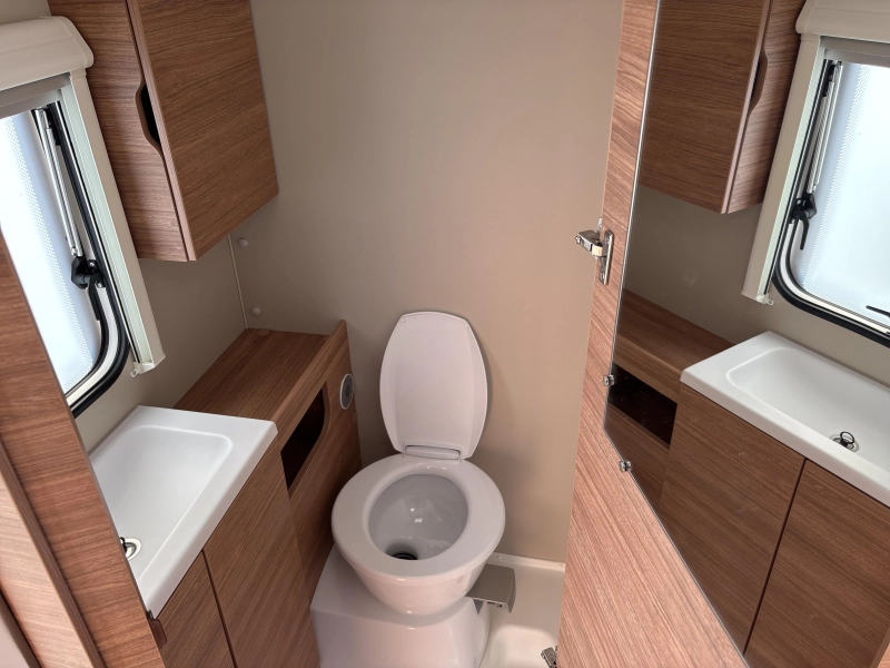 Weinsberg CaraOne Edition HOT 390 QD Mover  foto: 6