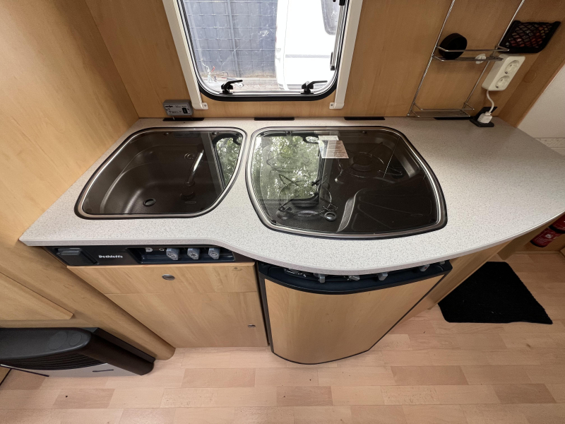 Dethleffs Camper 510 TK stapelbed  foto: 8